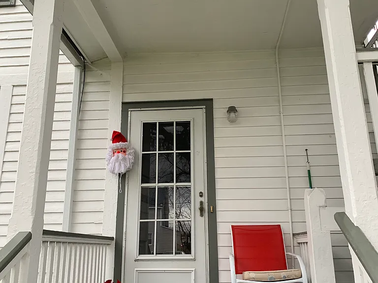 80 Hanover St #4 — Photo 15