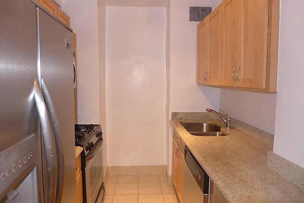 Rented by Stellar Management | media 5