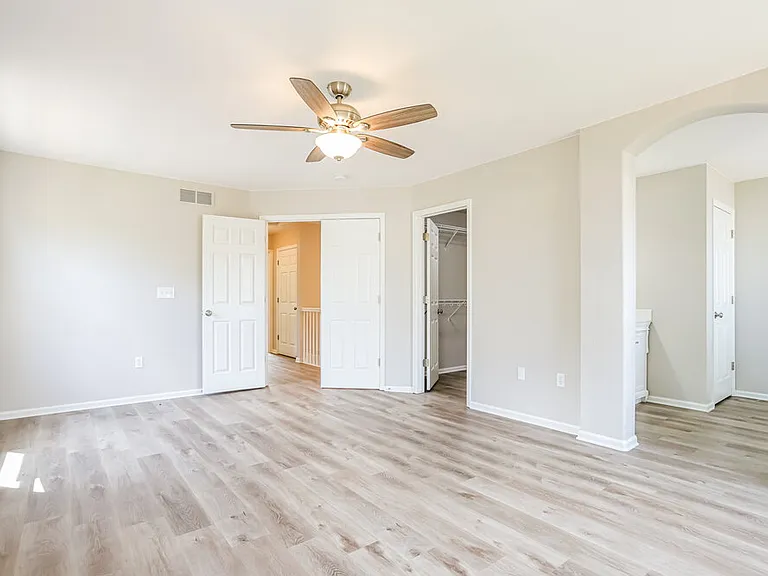 5308 Creek Way — Photo 12