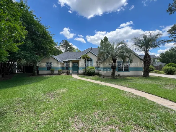 5784 Twisted Oak Ct, Pace, FL 32571