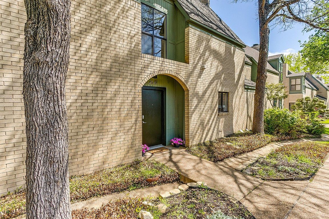 2619 McCart Ave, Fort Worth, TX 76110 Zillow