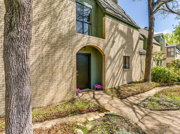 2619 McCart Ave, Fort Worth, TX 76110