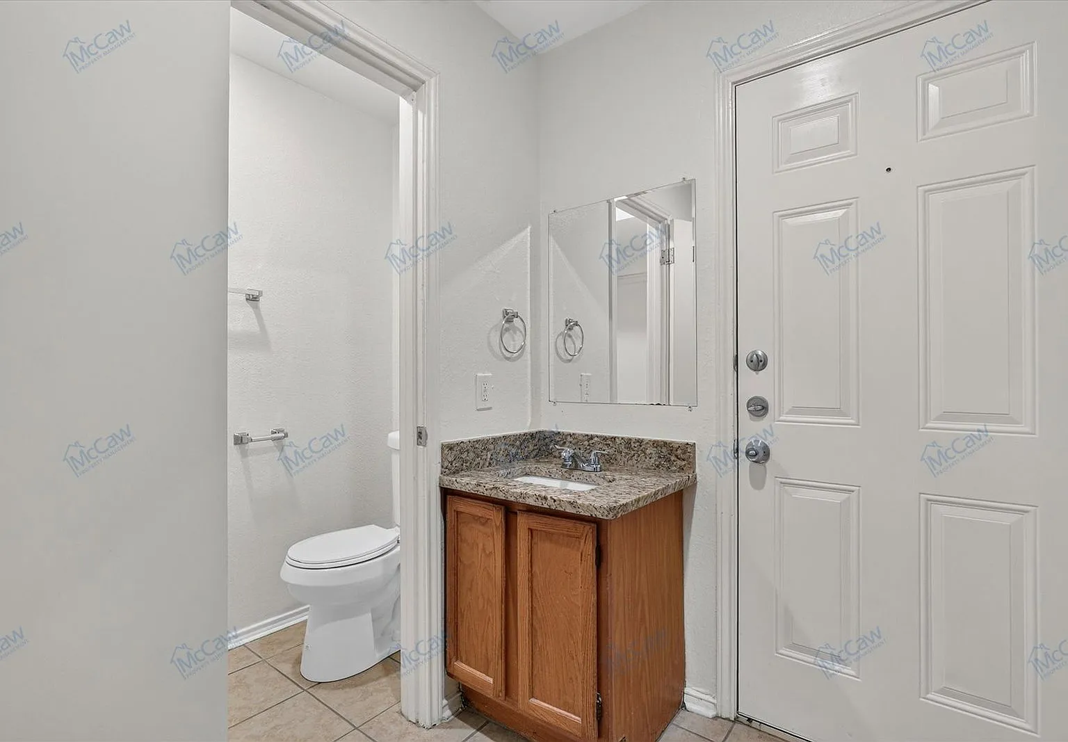 2 bed, 2.0 bath, 1072 sqft, $1,575 — Photo 4