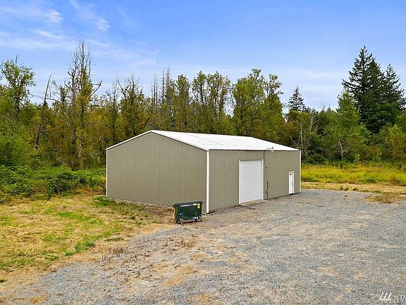 4th image of 35117 106th Avenue Ct E