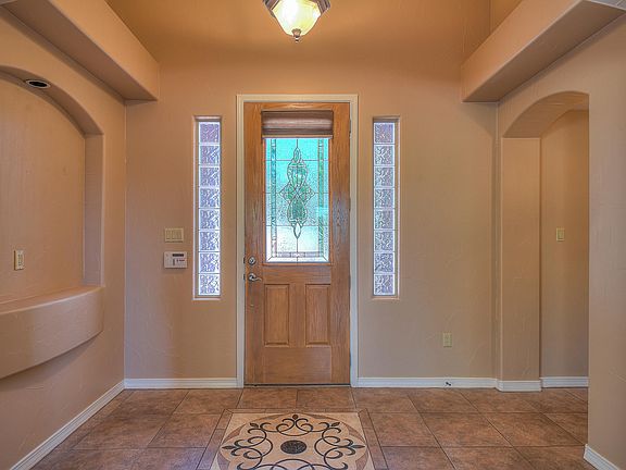 3rd image of 4301 Beresford Ln NW