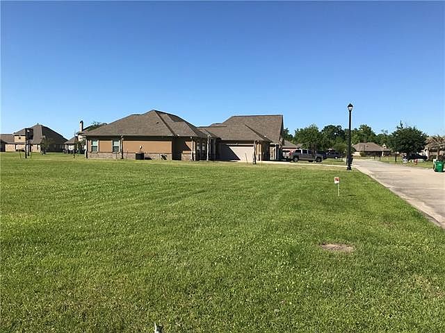 2nd image of 219 Riverlands Dr