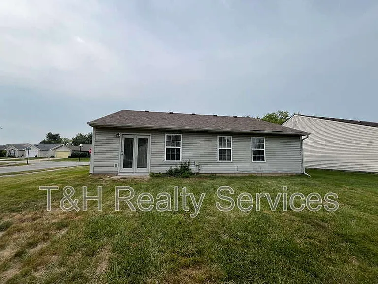 10341 Whitewater Ln — Photo 16