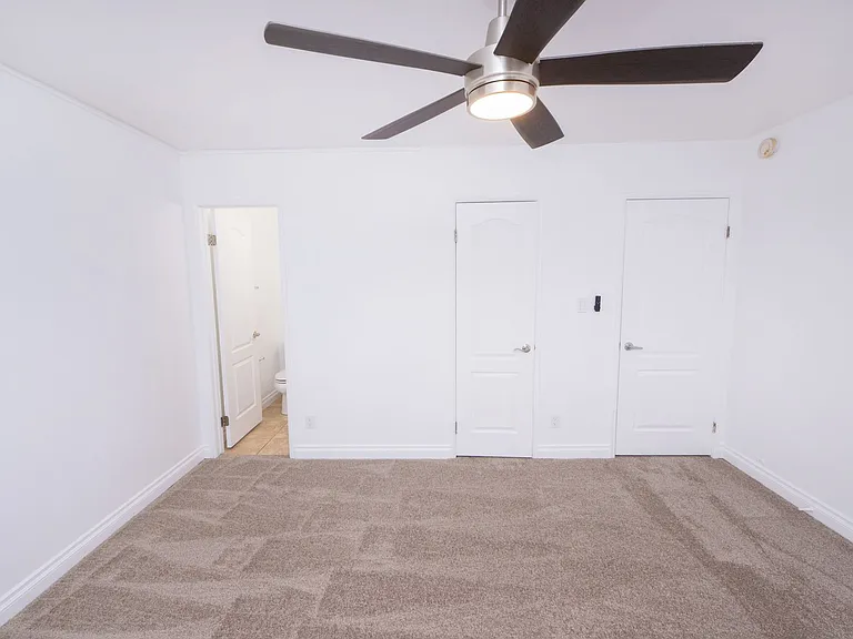 455 Ballantyne St #8 — Photo 52