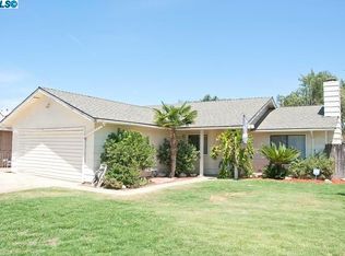 1600 W Mulberry Ave, Porterville, CA 93257