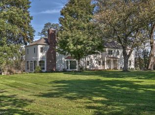 31 Cold Brook Rd, Tewksbury Township, NJ 08858