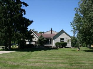 1423 Remsen Rd, Medina, OH 44256