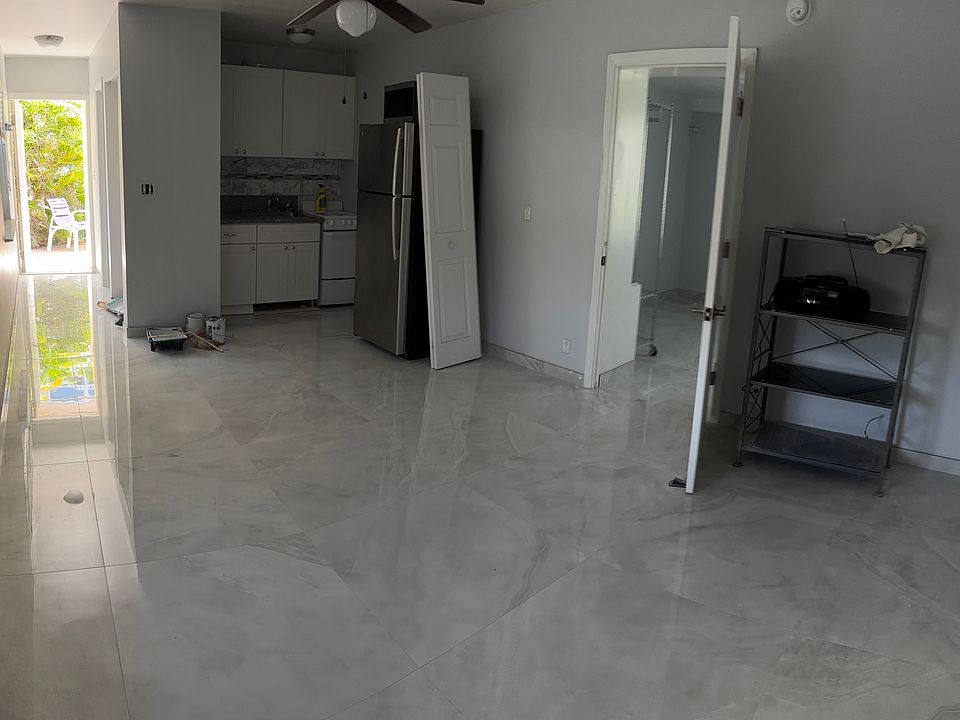 1st image of 4633 Bougainvilla Dr #1