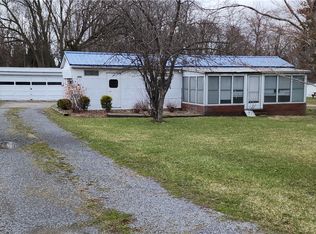3582 Lenox Rd, Geneva, NY 14456