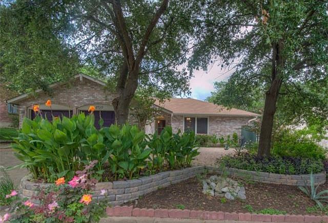 1st image of 2710 Grennock Dr