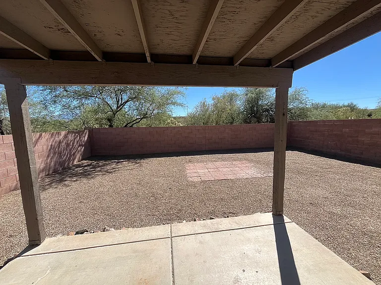 675 W Firehawk Dr — Photo 18