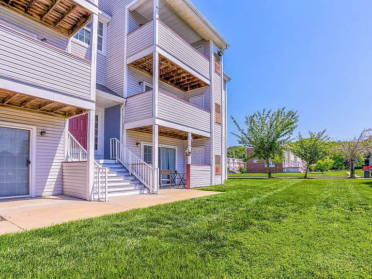 BayTree Apartments — Photo 14