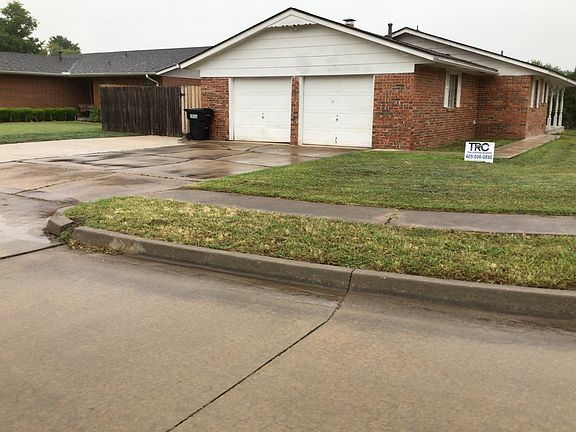 2nd image of 1001 NE 5th St