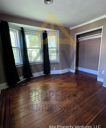 5th image of 187 Burrows St