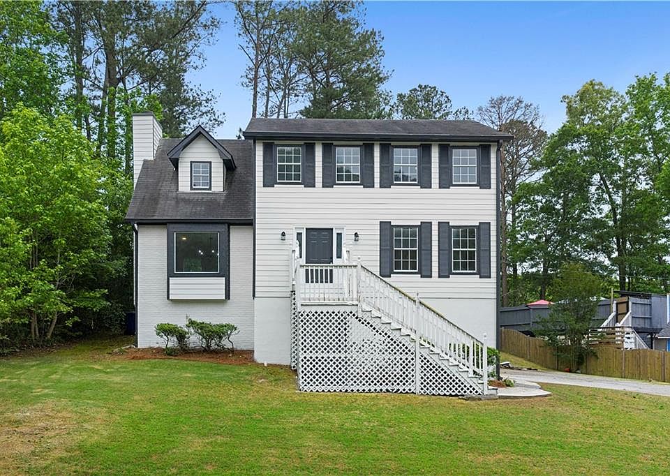 1st image of 6584 River Glen Dr