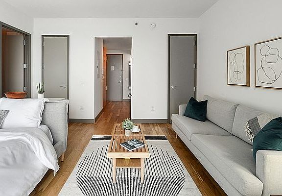 4th image of 8 Spruce St APT 26E
