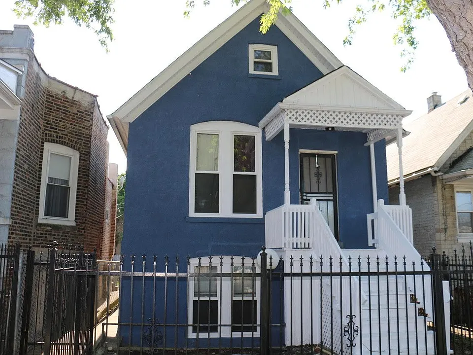 740 N Christiana Ave #1