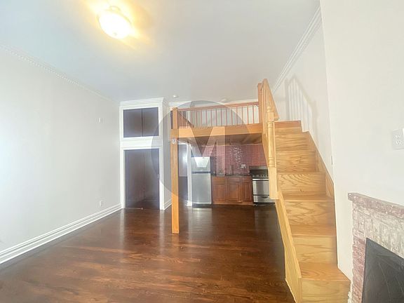 2nd image of 5 Weehawken St APT 1B