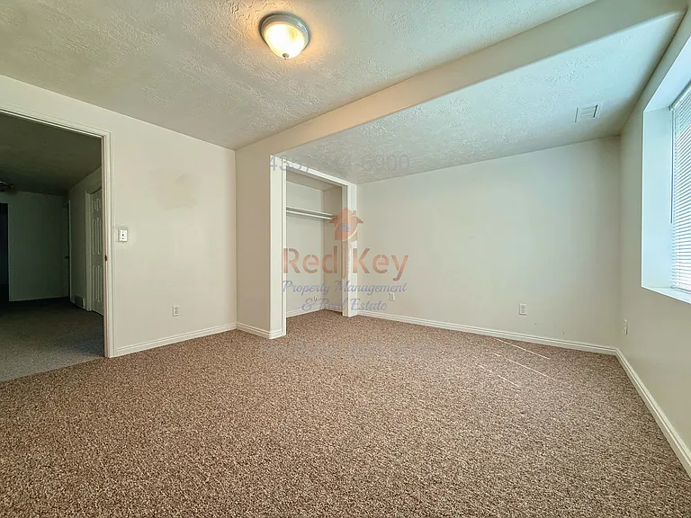 1602 Breeze Dr, Lake Point, UT_05042026