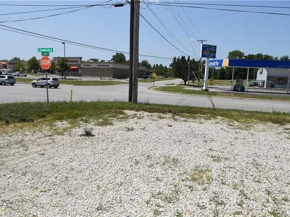 103 S Commercial St, Harrisonville, MO 64701