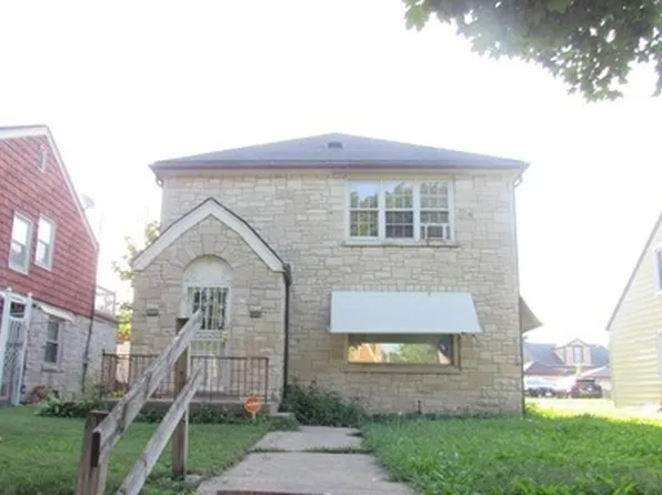 4224 N 19th St, Milwaukee, WI 53209