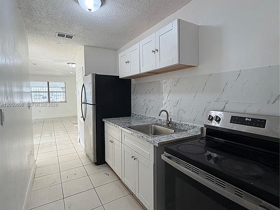 5th image of 760 NE 131st St #760