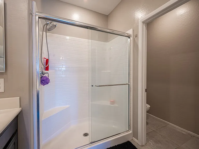 2715 Amazing Meadows Ave — Photo 34
