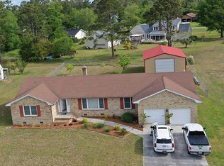 407 Park Ave, Swansboro, NC 28584