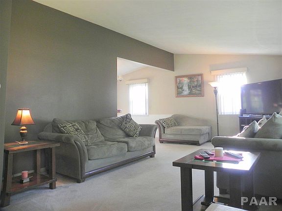 3rd image of 2018 W Cashman Ct