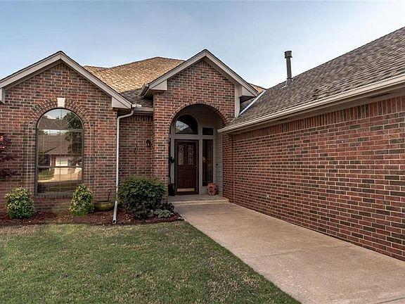 3rd image of 4012 Hatterly Ln