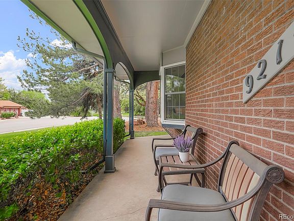 3rd image of 9214 E Floyd Avenue