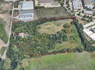 10800 Justin Dr, Urbandale, IA 50322