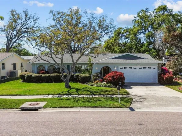 8510 King St, Seminole, FL 33772