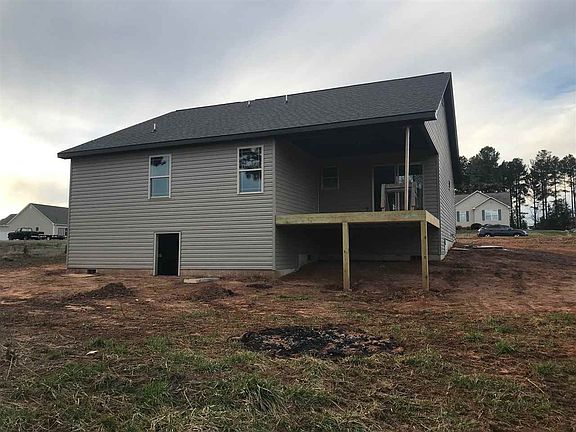 3rd image of 114 White Springs Dr