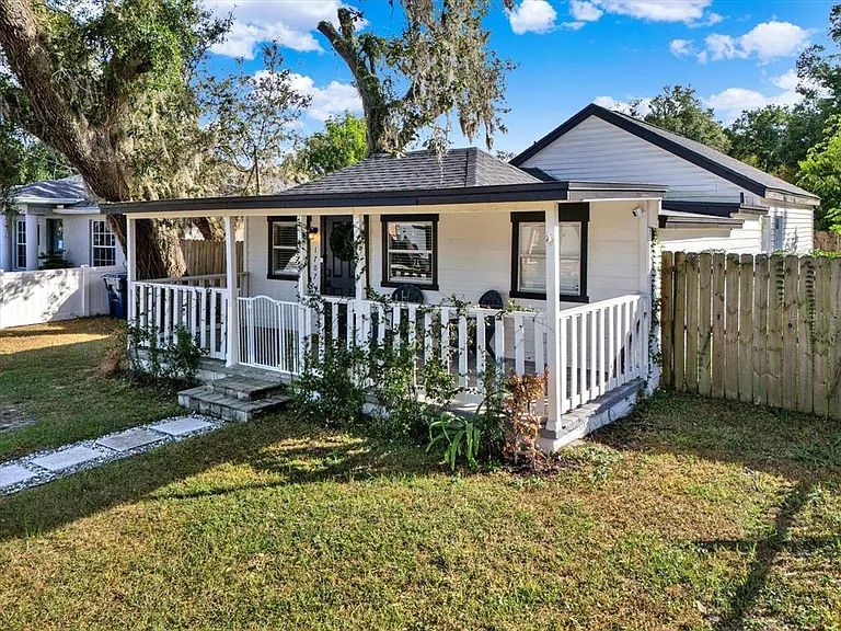 1707 E New Orleans Ave — Photo 20