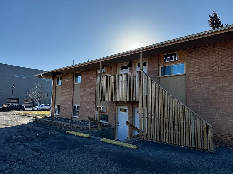 7700 Bloomington Ave South — Photo 30