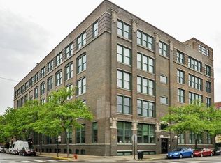 1327 W Washington Blvd APT 3F, Chicago, IL 60607