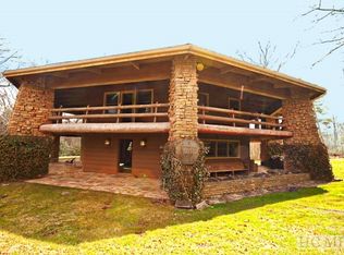 721 Center Dr, Highlands, NC 28741