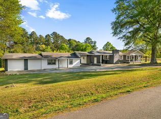 832 Snow Springs Rd NW, Adairsville, GA 30103