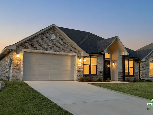 2509 Windmill Ln, Longview, TX 75601