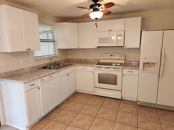 4th image of 1305 Piney Branch Cir