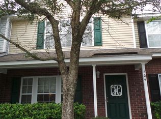 604 Pine Bluff Dr, Summerville, SC 29483