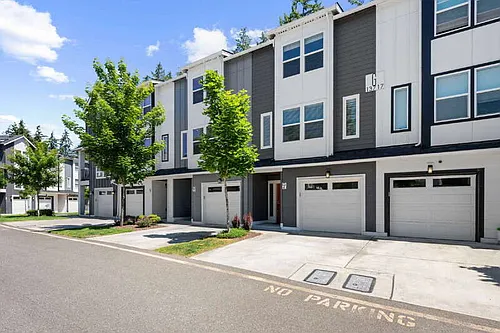 13717 Admiralty Way #G4 Photo 1