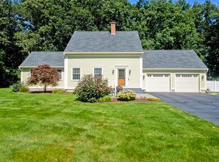 2 Pine Hill Rd, Easthampton, MA 01027
