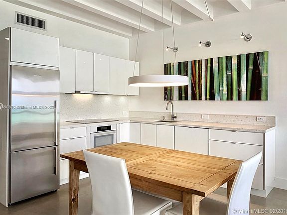 4th image of 4925 Collins Ave APT 5C