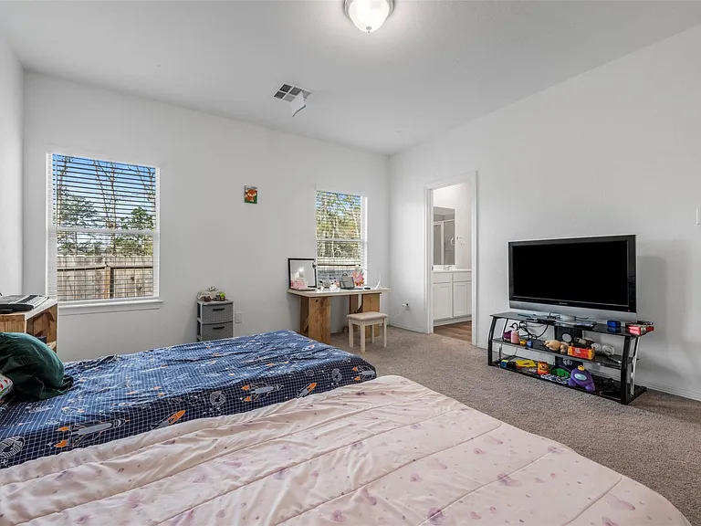21214 George Vancouver Ct — Photo 14